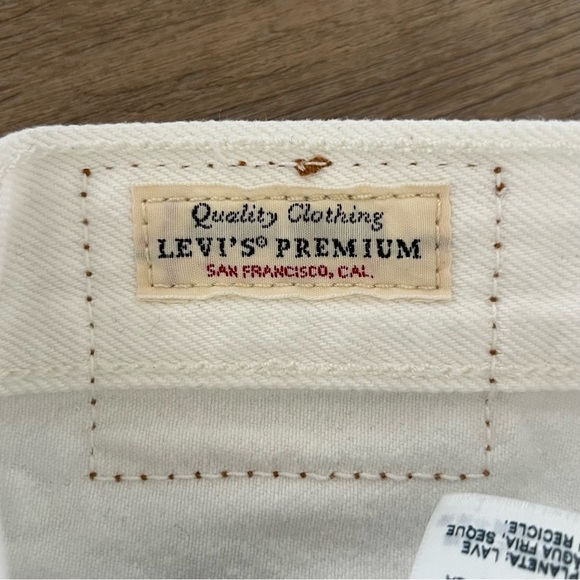 Levi's Premium 501 Big E Tab Cropped Distressed Jeans - High Rise Straight Leg - Picture 11 of 15